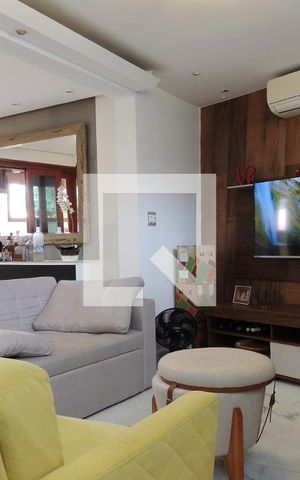 Casa de condomínio à venda com 200m², 2 quartos e 3 vagasSala 