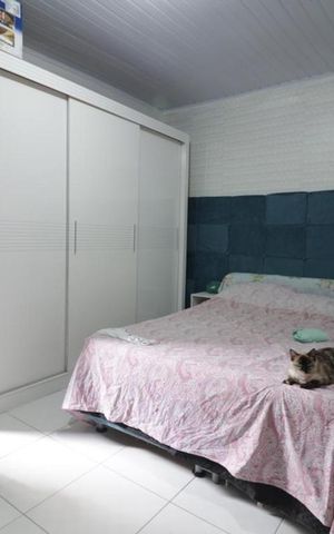 Casa à venda com 200m², 4 quartos e 3 vagas Casa à venda com 200m², 4 quartos e 3 vagasQuarto 1
