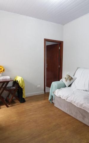Casa à venda com 200m², 4 quartos e 3 vagas Casa à venda com 200m², 4 quartos e 3 vagasSala - casa 2