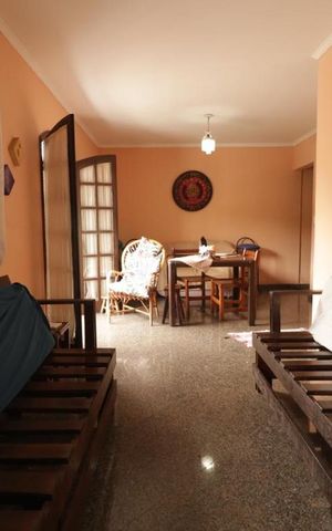 Casa à venda com 200m², 4 quartos e 3 vagas Casa à venda com 200m², 4 quartos e 3 vagascasa 1 - Sala