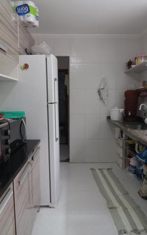 Casa à venda com 200m², 4 quartos e 3 vagas Casa à venda com 200m², 4 quartos e 3 vagasCozinha