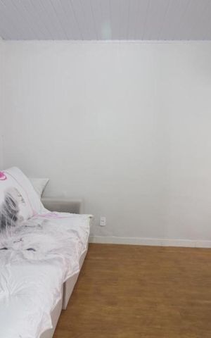 Casa à venda com 200m², 4 quartos e 3 vagas Casa à venda com 200m², 4 quartos e 3 vagasSala - casa 2