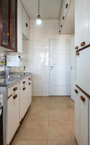 Apartamento à venda com 90m², 3 quartos e 1 vagaCozinha