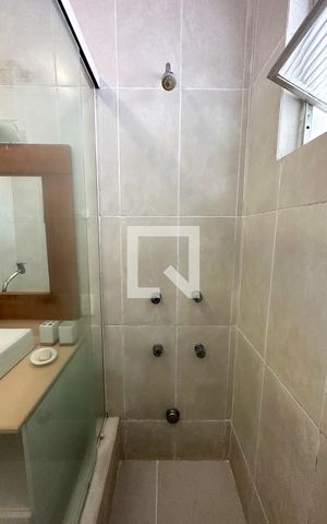Apartamento para alugar com 80m², 3 quartos e sem vaga Apartamento para alugar com 80m², 3 quartos e sem vagaBanheiro