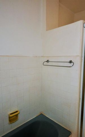 Apartamento para alugar com 60m², 1 quarto e sem vagaBanheiro