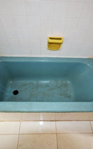Apartamento para alugar com 60m², 1 quarto e sem vagaBanheira