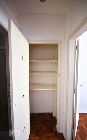 Apartamento para alugar com 60m², 1 quarto e sem vagaDespensa