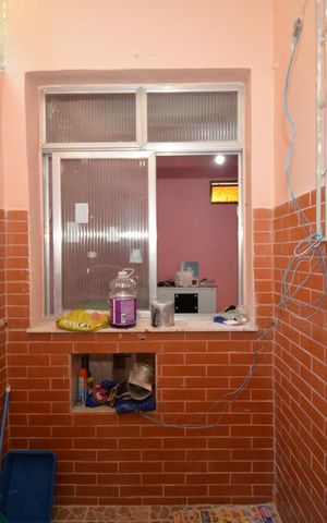Casa para alugar com 220m², 3 quartos e 3 vagasÁrea entre os Banheiros