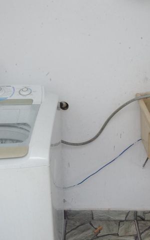 Casa à venda com 130m², 3 quartos e 4 vagasDetalhe da area de serviço