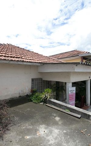 Casa à venda com 150m², 2 quartos e 1 vaga Casa à venda com 150m², 2 quartos e 1 vagaÁrea Externa