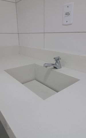 Apartamento para alugar com 52m², 2 quartos e sem vagaBanheiro