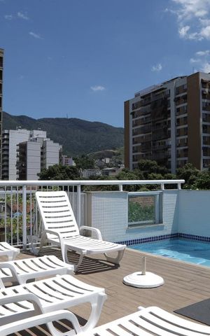 Apartamento à venda com 62m², 2 quartos e 1 vagaÁrea comum
