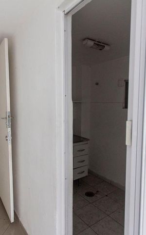 Studio à venda com 43m², 1 quarto e sem vagaSala
