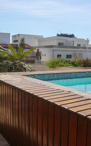 Apartamento à venda com 400m², 4 quartos e 2 vagas Apartamento à venda com 400m², 4 quartos e 2 vagasPiscina