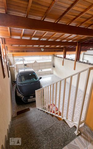 Casa à venda com 183m², 3 quartos e 2 vagasEntrada da casa