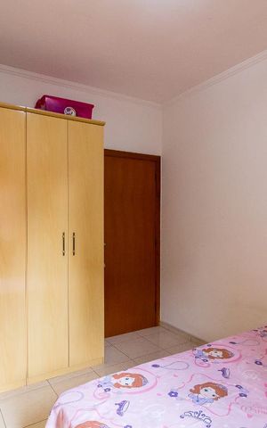 Casa à venda com 183m², 3 quartos e 2 vagasQuarto 2