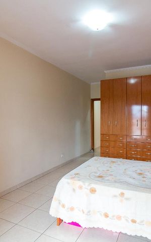 Casa à venda com 183m², 3 quartos e 2 vagasQuarto 3 suíte