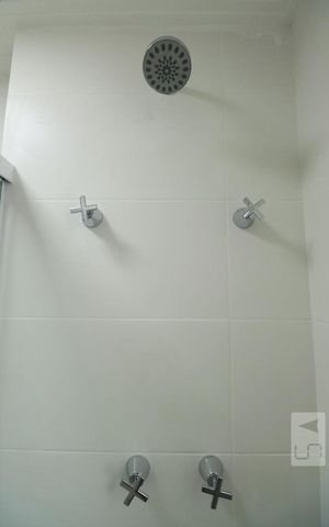 Apartamento à venda com 64m², 2 quartos e 2 vagasBanheiro da Suíte