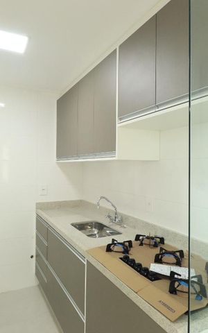 Apartamento à venda com 64m², 2 quartos e 2 vagasCozinha