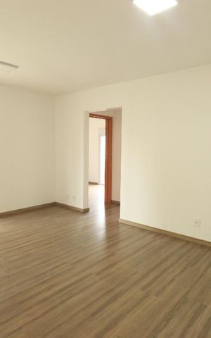 Apartamento à venda com 64m², 2 quartos e 2 vagasSala
