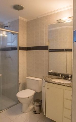 Apartamento para alugar com 70m², 2 quartos e 2 vagasBanheiro