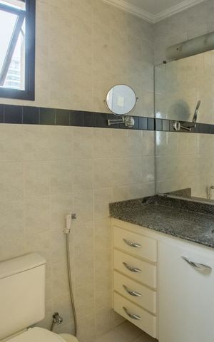Apartamento para alugar com 70m², 2 quartos e 2 vagasBanheiro da Suíte
