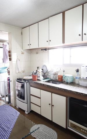 Apartamento à venda com 57m², 2 quartos e 1 vagaCozinha