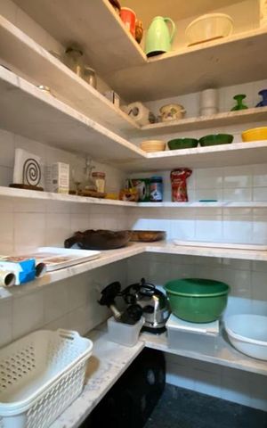 Apartamento à venda com 160m², 4 quartos e 3 vagas Apartamento à venda com 160m², 4 quartos e 3 vagasDespensa
