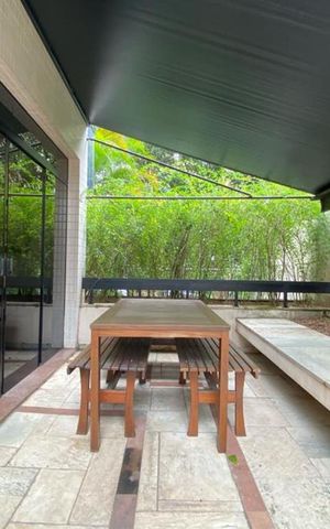 Apartamento à venda com 160m², 4 quartos e 3 vagas Apartamento à venda com 160m², 4 quartos e 3 vagasÁrea comum - Salão de festas