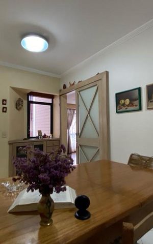Apartamento à venda com 160m², 4 quartos e 3 vagas Apartamento à venda com 160m², 4 quartos e 3 vagasCopa