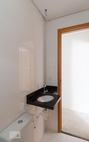 Apartamento à venda com 114m², 2 quartos e 1 vaga Apartamento à venda com 114m², 2 quartos e 1 vagaBanheiro