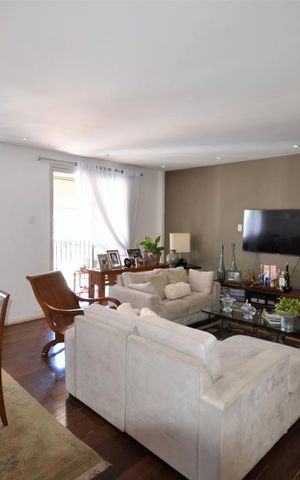 Apartamento à venda com 270m², 3 quartos e 2 vagasSala