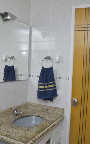 Apartamento à venda com 250m², 4 quartos e 2 vagasBanheiro Social