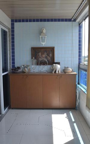 Apartamento à venda com 250m², 4 quartos e 2 vagasVaranda