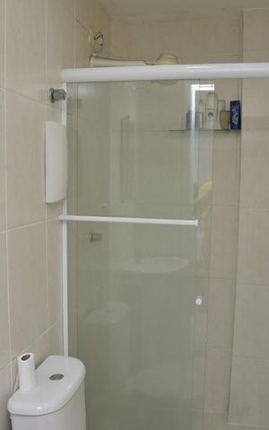 Apartamento à venda com 250m², 4 quartos e 2 vagasBanheiro de Serviço
