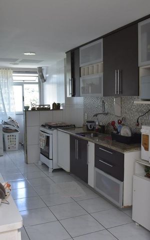 Apartamento à venda com 250m², 4 quartos e 2 vagasCozinha