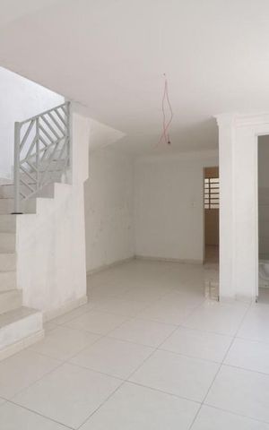 Casa à venda com 150m², 4 quartos e 2 vagas Casa à venda com 150m², 4 quartos e 2 vagasCasa 1 - Sala