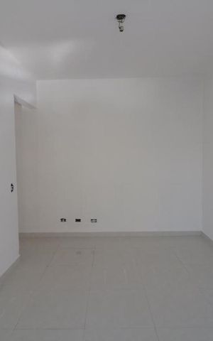 Casa à venda com 150m², 4 quartos e 2 vagas Casa à venda com 150m², 4 quartos e 2 vagasQuarto 1