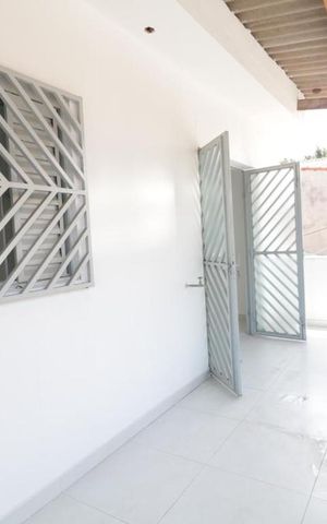 Casa à venda com 150m², 4 quartos e 2 vagas Casa à venda com 150m², 4 quartos e 2 vagasVaranda quarto 1