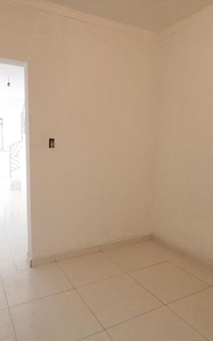 Casa à venda com 150m², 4 quartos e 2 vagas Casa à venda com 150m², 4 quartos e 2 vagasCozinha