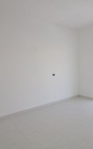 Casa à venda com 150m², 4 quartos e 2 vagas Casa à venda com 150m², 4 quartos e 2 vagasQuarto 1