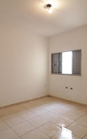 Casa à venda com 150m², 4 quartos e 2 vagas Casa à venda com 150m², 4 quartos e 2 vagasQuarto 2