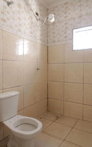 Casa à venda com 150m², 4 quartos e 2 vagas Casa à venda com 150m², 4 quartos e 2 vagasBanheiro 2