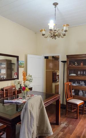 Casa à venda com 110m², 3 quartos e sem vagaSala