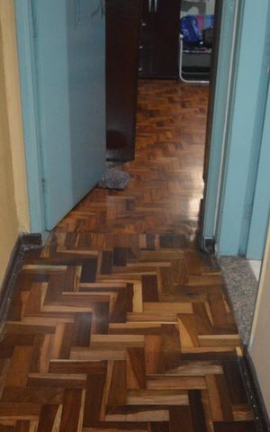 Casa à venda com 155m², 4 quartos e 2 vagasCorredor