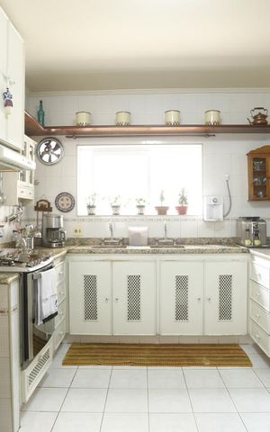 Apartamento à venda com 220m², 4 quartos e 1 vagaCozinha