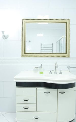 Apartamento à venda com 220m², 4 quartos e 1 vagaBanheiro do Quarto 3- Suíte
