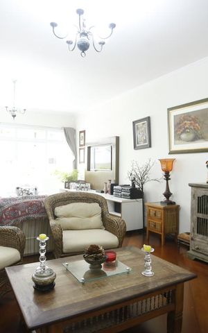 Apartamento à venda com 220m², 4 quartos e 1 vagaSala