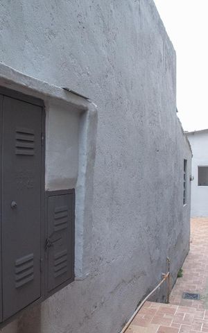 Casa à venda com 210m², 3 quartos e sem vaga Casa à venda com 210m², 3 quartos e sem vagaCorredor
