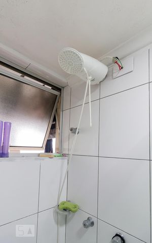 Apartamento para alugar com 95m², 3 quartos e 1 vagaBanheiro social - chuveiro